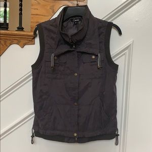 Cecico vest. Size medium. Great condition